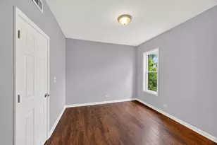 7406 S Crandon Ave, Chicago, IL 60649 - Photo 21