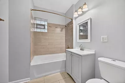 7406 S Crandon Avenue, Chicago, IL 60649 - Photo 15
