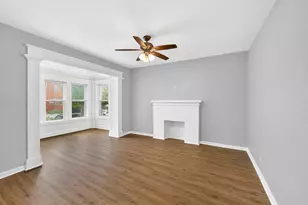 7406 S Crandon Ave, Chicago, IL 60649 - Photo 3