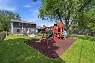 117 Lloyd St, Cary, IL 60013 - Photo 25