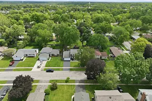 117 Lloyd St, Cary, IL 60013 - Photo 27