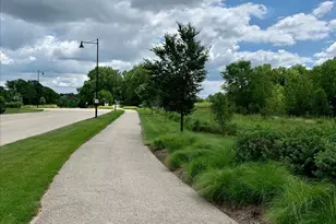 821 Blue Mound Dr, Crystal Lake, IL 60014 - Photo 41