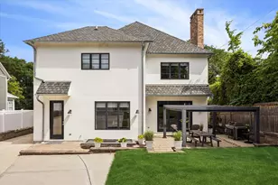 314 W 2nd St, Hinsdale, IL 60521 - Photo 43