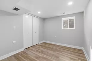 5020 W Fletcher St, Chicago, IL 60641 - Photo 29