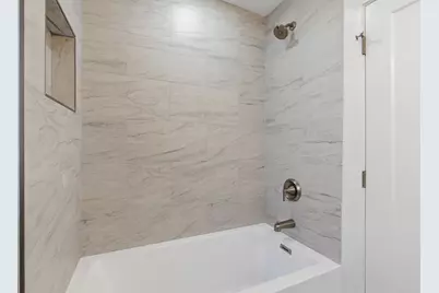 5020 W Fletcher Street, Chicago, IL 60641 - Photo 17