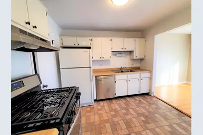 733 Plum Tree Court #C2, Wheeling, IL 60090 - Photo 7