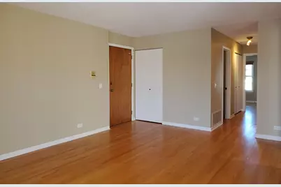 733 Plum Tree Court #C2, Wheeling, IL 60090 - Photo 3