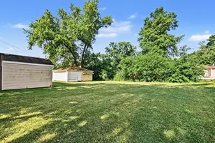 7750 Blazer Ave, Justice, IL 60458 - Photo 15