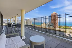 2930 N Sheridan Rd, Chicago, IL 60657 - Photo 23