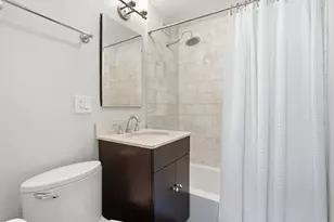 2930 N Sheridan Rd, Chicago, IL 60657 - Photo 7