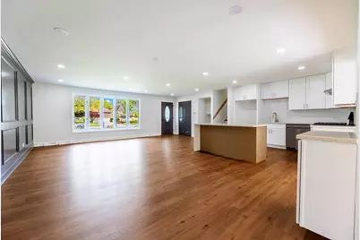 9S215 Florence Avenue, Downers Grove, IL 60516 - Photo 7