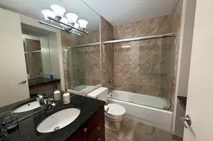 30 E Huron St, Chicago, IL 60611 - Photo 15