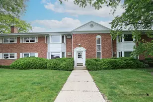 510 W Miner St, Arlington Heights, IL 60005 - Photo 1