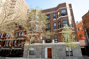 323 W Webster Ave, Chicago, IL 60614 - Photo 1