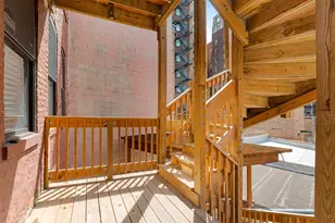 323 W Webster Ave, Chicago, IL 60614 - Photo 11
