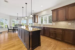 2460 Bird Ln, Batavia, IL 60510 - Photo 13