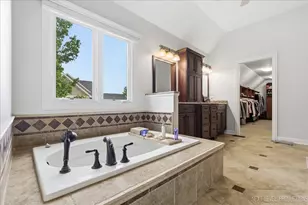 2460 Bird Ln, Batavia, IL 60510 - Photo 25
