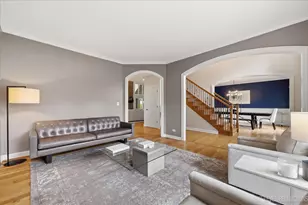 2460 Bird Ln, Batavia, IL 60510 - Photo 3