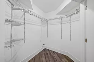 308 W Evergreen Ave, Chicago, IL 60610 - Photo 17