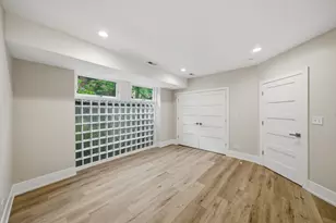 308 W Evergreen Ave, Chicago, IL 60610 - Photo 19