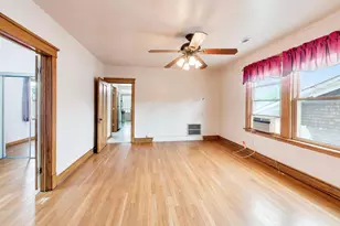 6034 W Berenice Ave, Chicago, IL 60634 - Photo 25