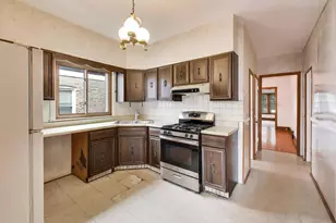 6034 W Berenice Ave, Chicago, IL 60634 - Photo 11