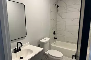 6554 S Champlain Ave, Chicago, IL 60637 - Photo 5