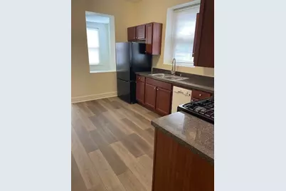 7807 S Marquette Avenue, Chicago, IL 60649 - Photo 5