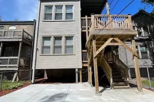7807 S Marquette Ave, Chicago, IL 60649 - Photo 13