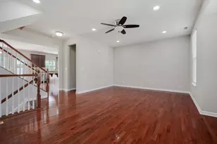 3563 Gabrielle Ln, Aurora, IL 60504 - Photo 5