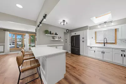 5601 S Sayre Avenue, Chicago, IL 60638 - Photo 11