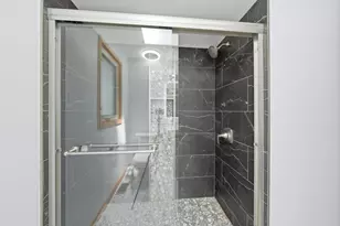 5601 S Sayre Ave, Chicago, IL 60638 - Photo 17