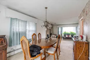 1409 1/2 Mulberry St, Bloomington, IL 61701 - Photo 7