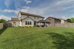 2921 Grey Hawk Dr, Normal, IL 61761 - Photo 39