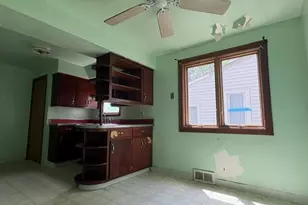 12737 Honore St, Blue Island, IL 60406 - Photo 5