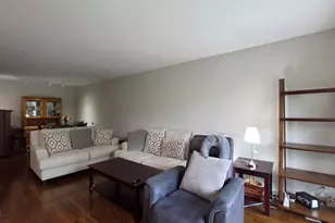 945 E Kenilworth Ave E, Palatine, IL 60074 - Photo 5