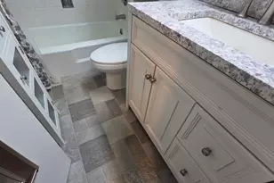 945 E Kenilworth Ave E, Palatine, IL 60074 - Photo 21