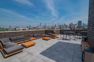 880 N Milwaukee Ave, Chicago, IL 60642 - Photo 19