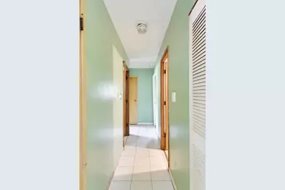 619 Parkside Circle, Streamwood, IL 60107 - Photo 19