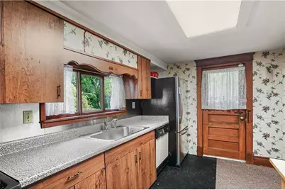1418 Pennsylvania Avenue, Pittsburgh, PA 15233 - Photo 31
