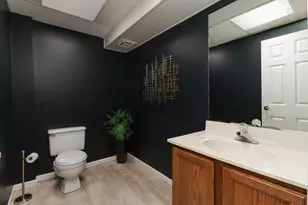 3010 Thornwood Ln, Bloomington, IL 61704 - Photo 39