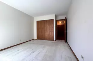 440 Raintree Ct, Glen Ellyn, IL 60137 - Photo 21