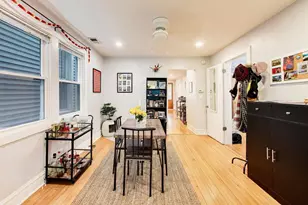 2245 W Melrose St, Chicago, IL 60618 - Photo 31