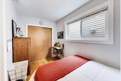 2245 W Melrose Street, Chicago, IL 60618 - Photo 39