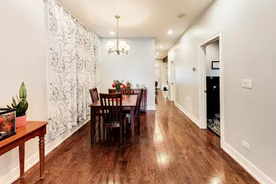 2245 W Melrose Street, Chicago, IL 60618 - Photo 5