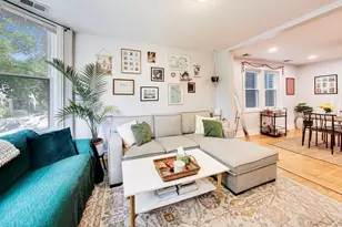 2245 W Melrose St, Chicago, IL 60618 - Photo 29