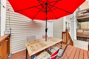 2245 W Melrose St, Chicago, IL 60618 - Photo 51