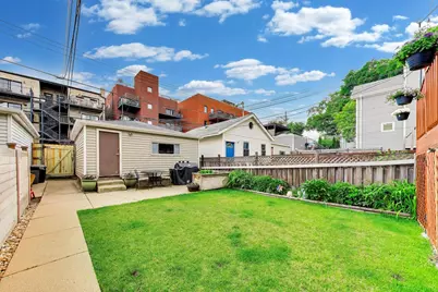 2245 W Melrose Street, Chicago, IL 60618 - Photo 53