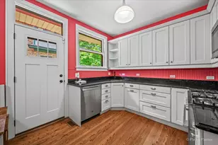 6840 S Constance Ave, Chicago, IL 60649 - Photo 17