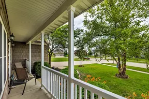 1618 English Oak Dr, Champaign, IL 61822 - Photo 11